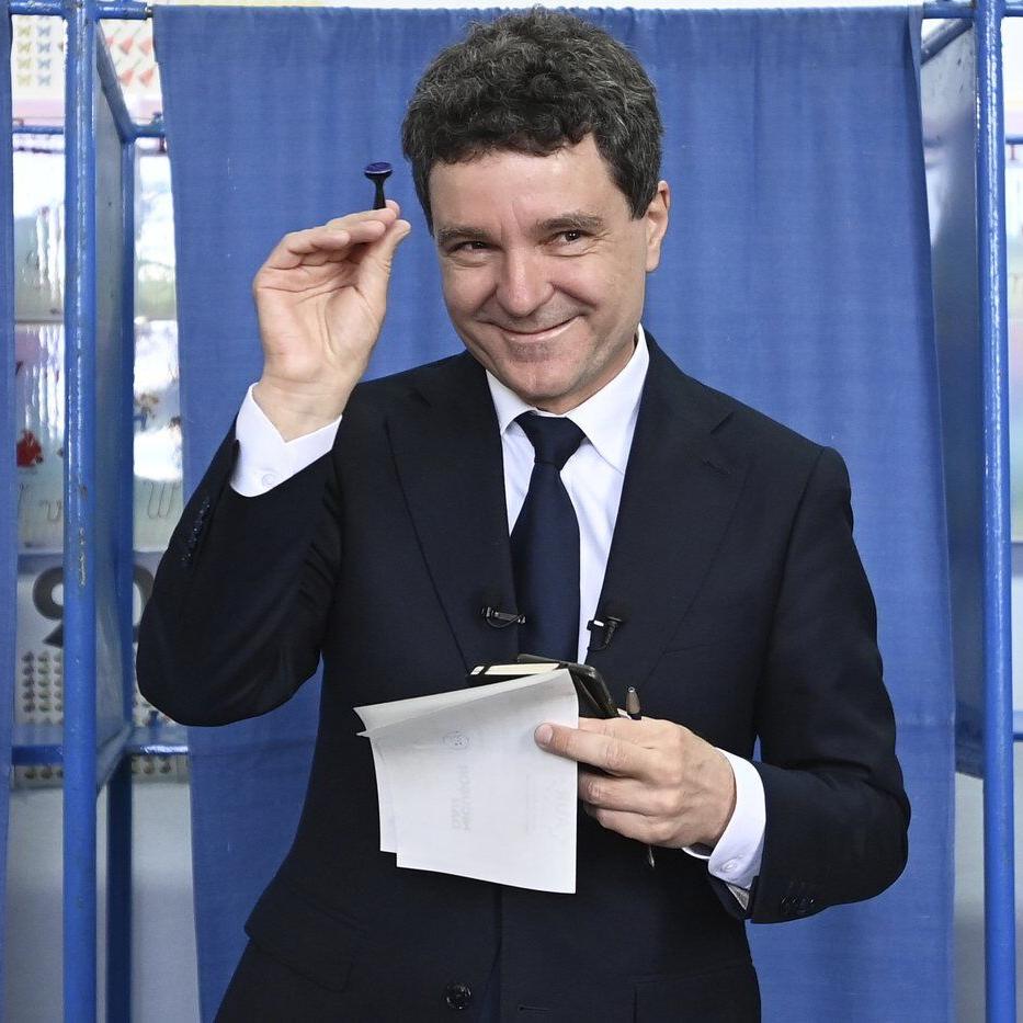 Who is Nicusor Dan, the pro-EU centrist who beat a nationalist in Romania’s tense presidential race?